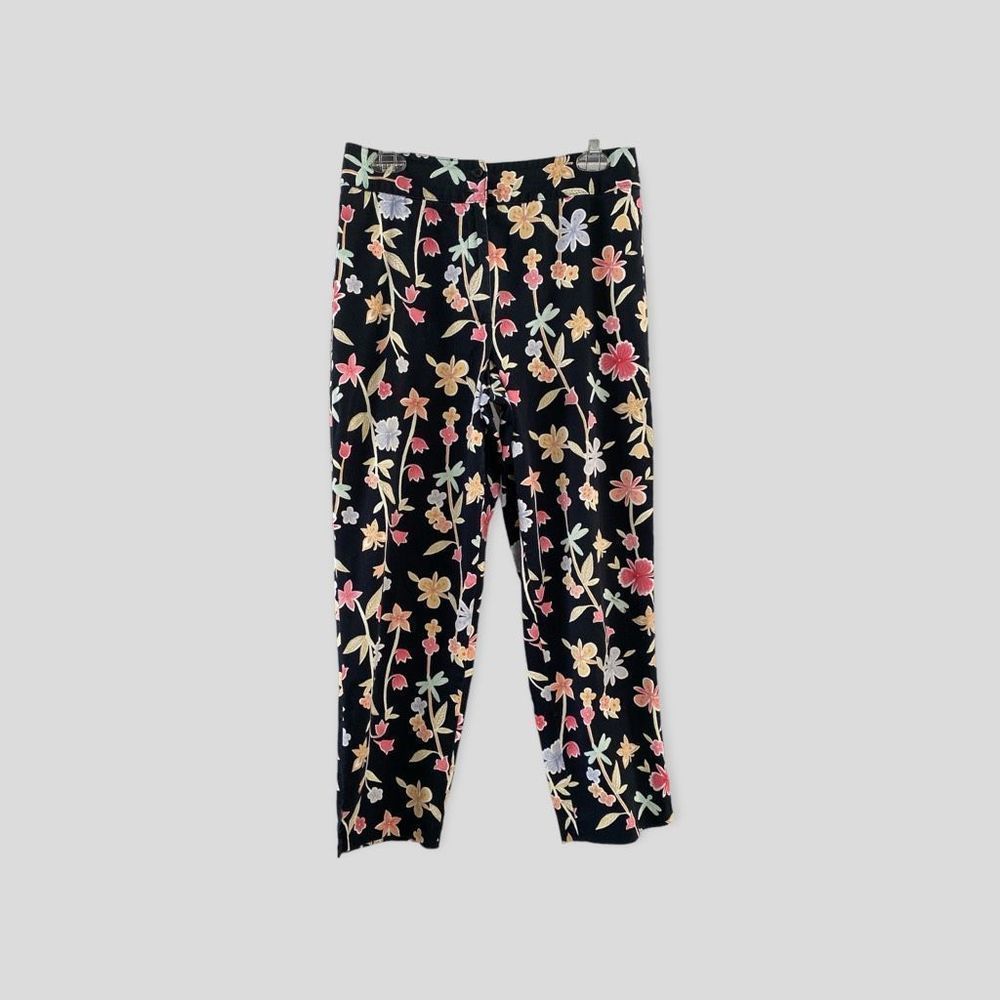 Talbot’s Petites Ladies Stretch Ankle Pants. Sz 8P. Black Dragonfly Floral Print